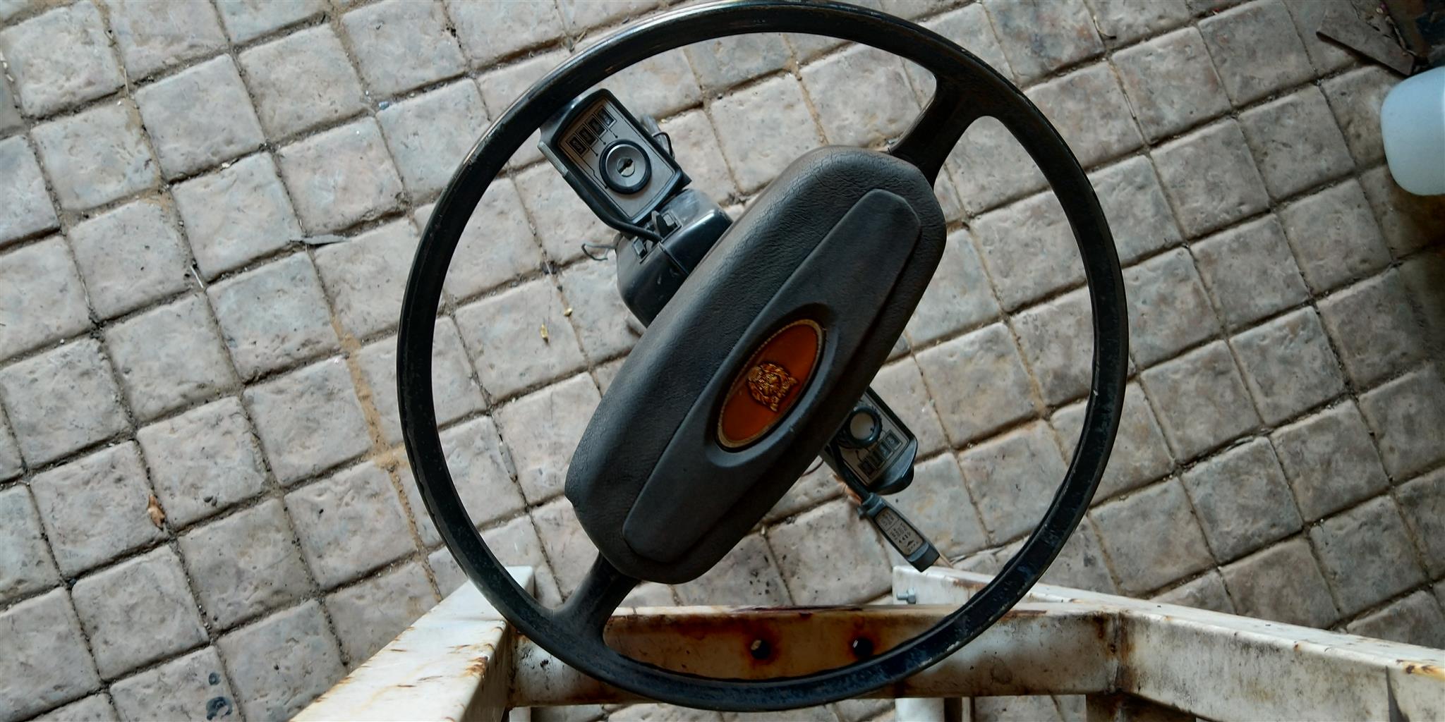 Jaguar XJ Series Steering Column