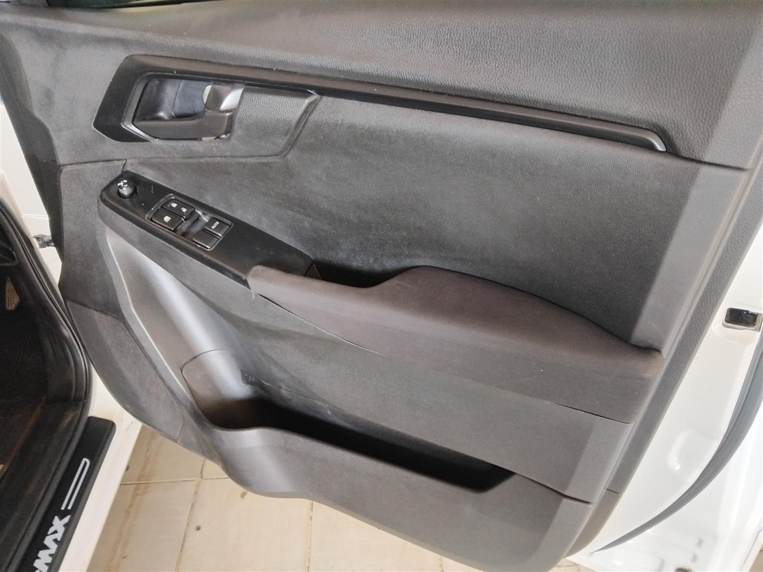 Used 2022 Isuzu D-Max 250 Fleetside - Private Seller Used 2022 Isuzu D-Max 250 Fleetside - Private Seller