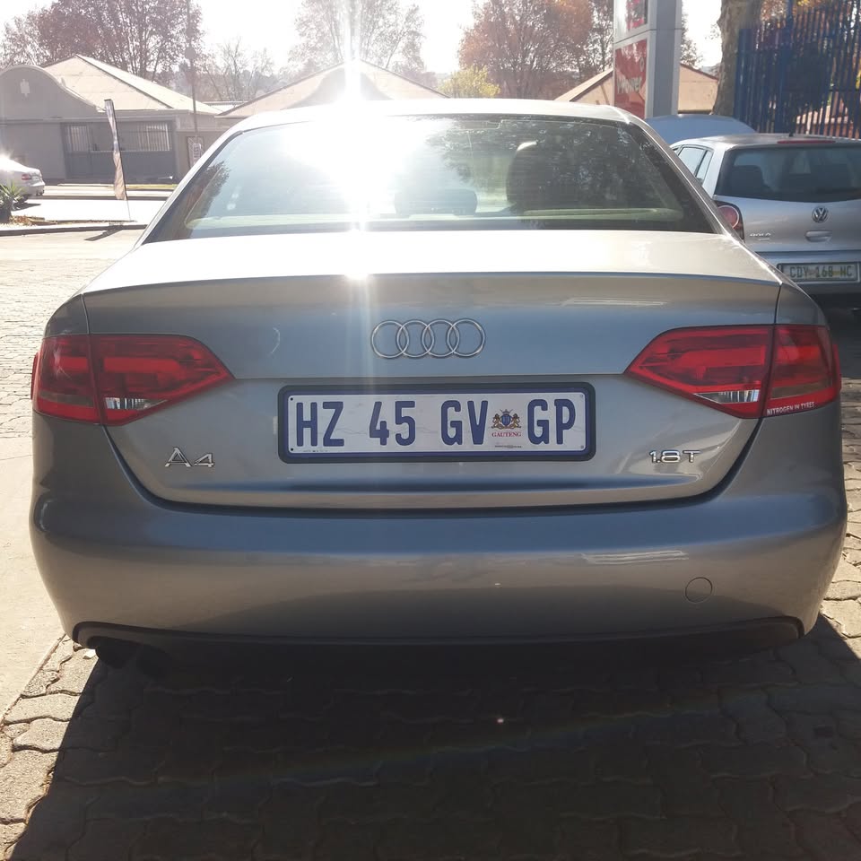 2012 AUDI A4 1.8 TSFi LEATHER SEATS SUNROOF AVAILABLE