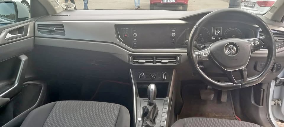2019 VW POLO 8 RLINE 1.0 ENGINE, AUTOMATIC, WHITE COLOUR, MILEAGE