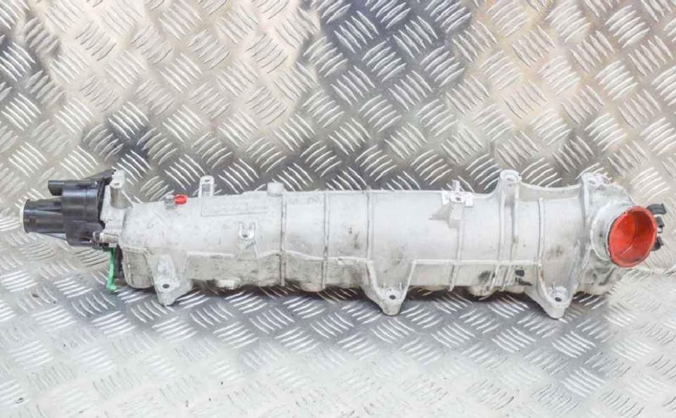 Bmw x5 5.0DM F15 Intake manifold - Private Seller Bmw x5 5.0DM F15 Intake manifold - Private Seller
