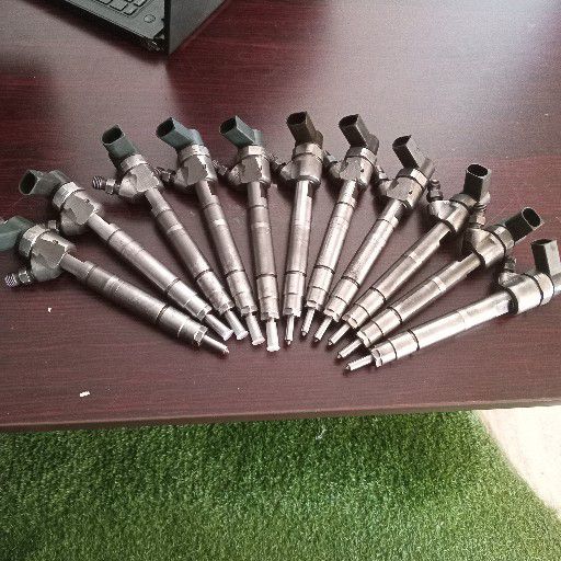 Mercedes benz vito/sprinter diesel injectors - Private Seller
