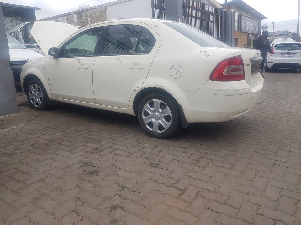 Ford Ikon For Stripping spares!!! - Private Seller Ford Ikon For Stripping spares!!! - Private Seller