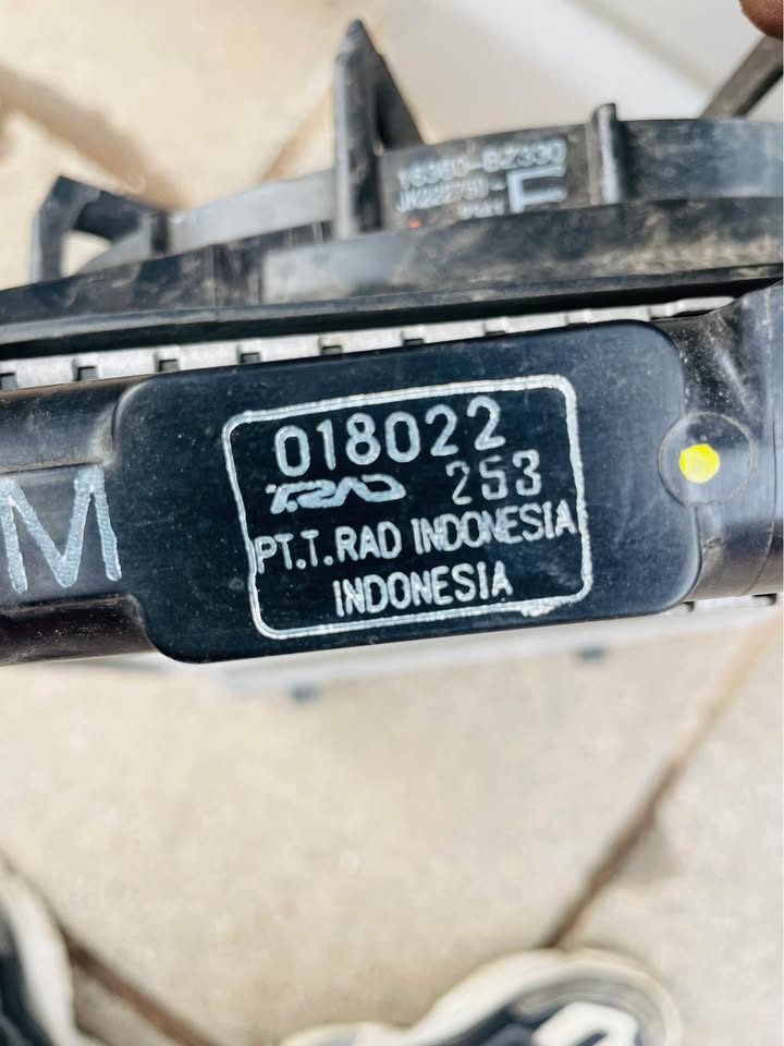 Toyota Agya Fan and radiator - Private Seller Toyota Agya Fan and radiator - Private Seller