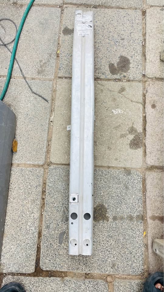 Nissan Tiida Stiffener 2006 - Private Seller Nissan Tiida Stiffener 2006 - Private Seller