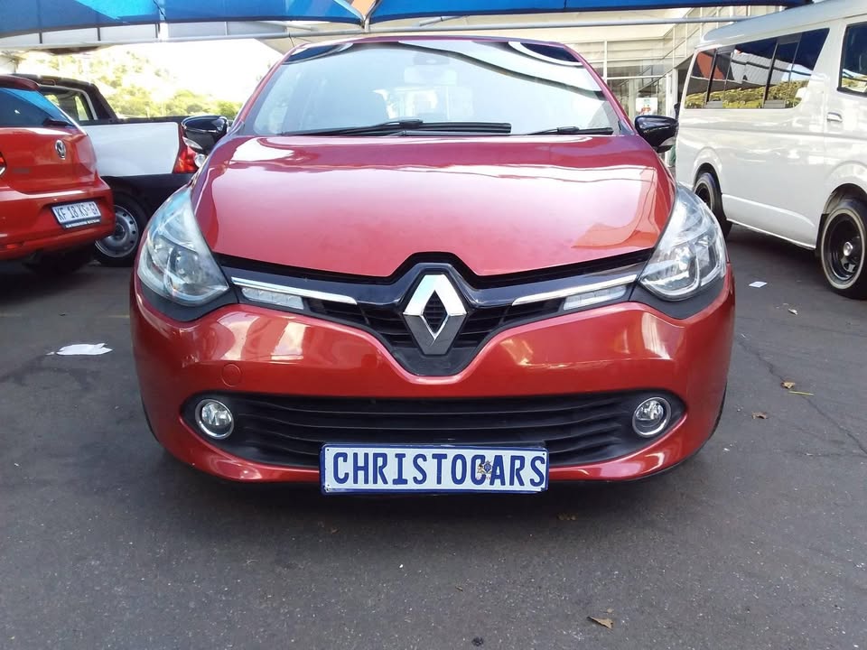 2013 model Renault Clio 4 700T