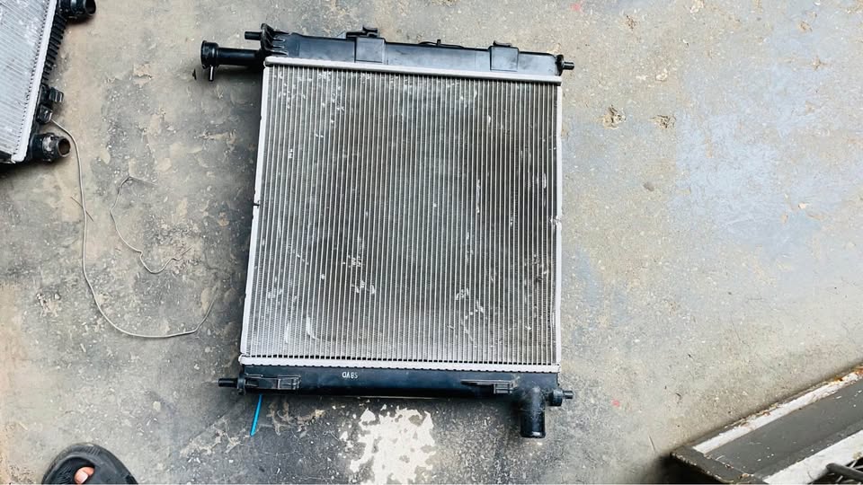 HYUNDAI GRAND i10 AUTOMATIC RADIATOR 2023 - Private Seller HYUNDAI GRAND i10 AUTOMATIC RADIATOR 2023 - Private Seller