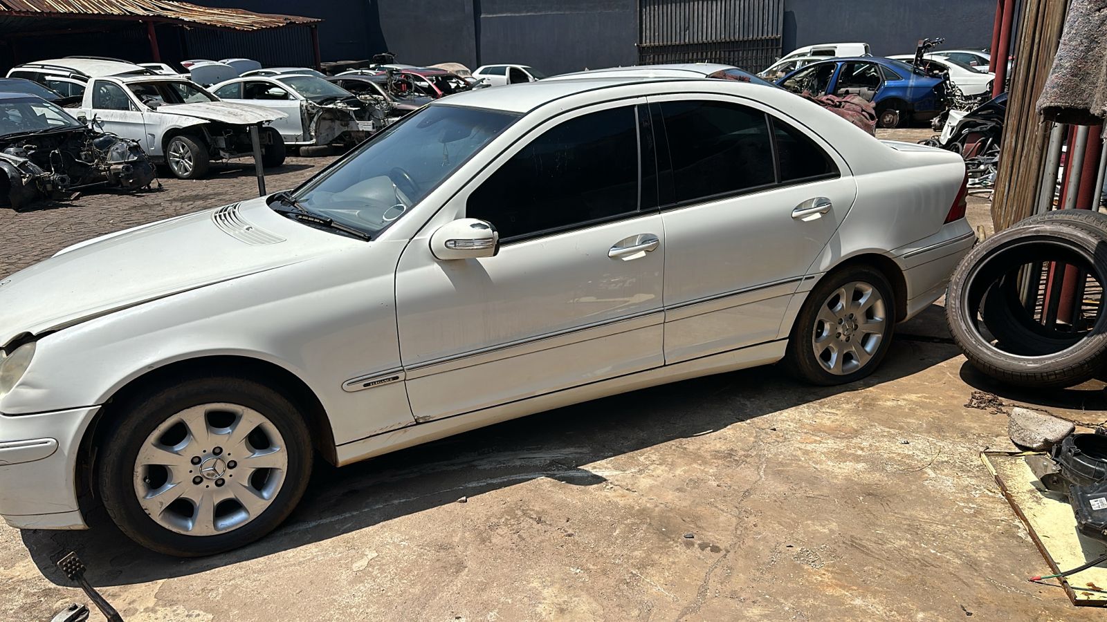 Mercedes W203 m646  Stripping For Spares German Age Brakpan - Private Seller