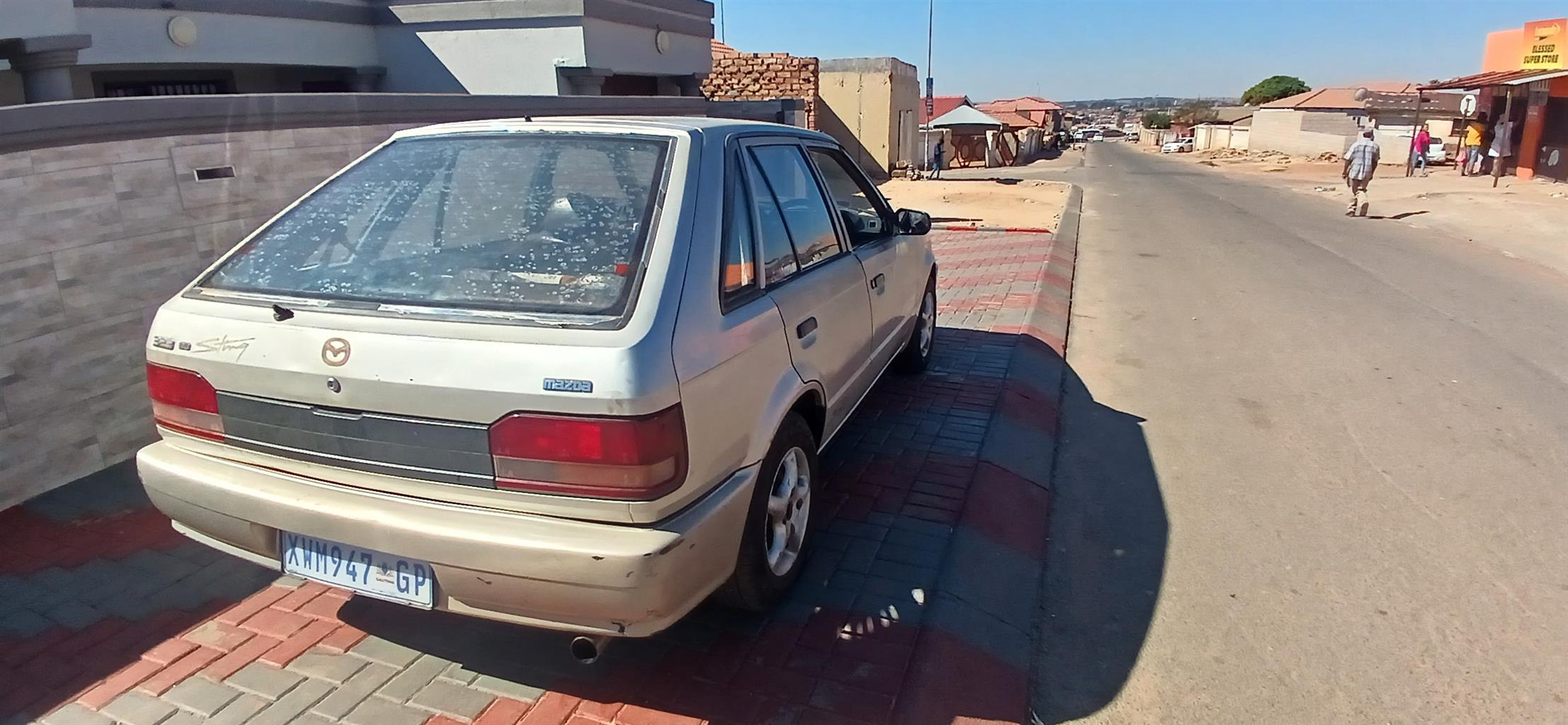 Am selling my Mazda sting 323 Junk Mail