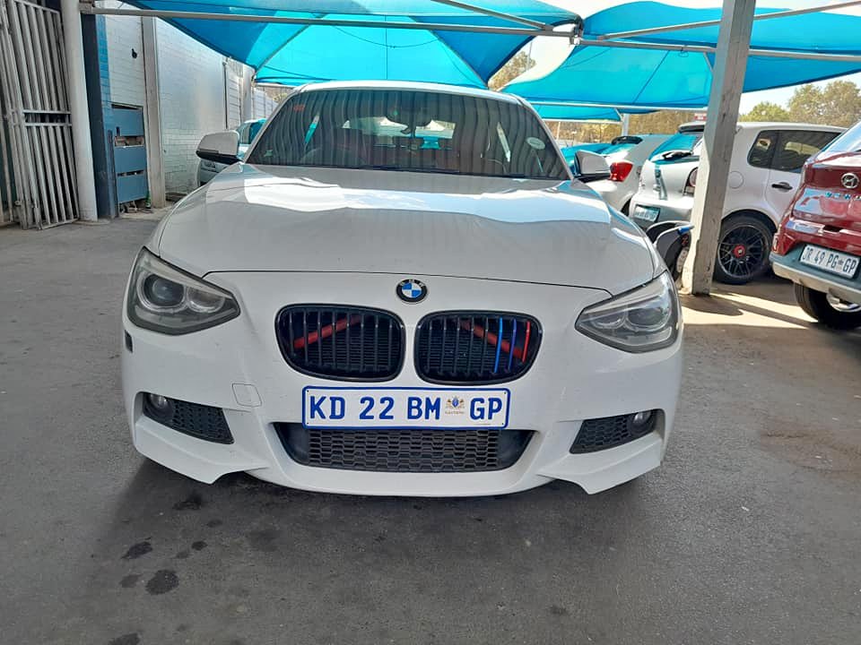2015 BMW 118I SPORT AUTOMATIC 2015 BMW 118I SPORT AUTOMATIC