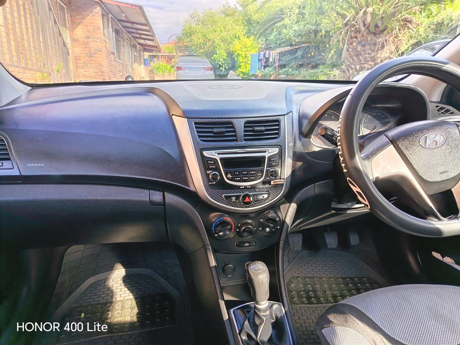 Used 2015 Hyundai Accent sedan 1.6 Fluid - Private Seller