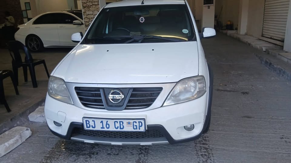 2010 NISSAN NP200 1.6 DIESEL FOR SALE