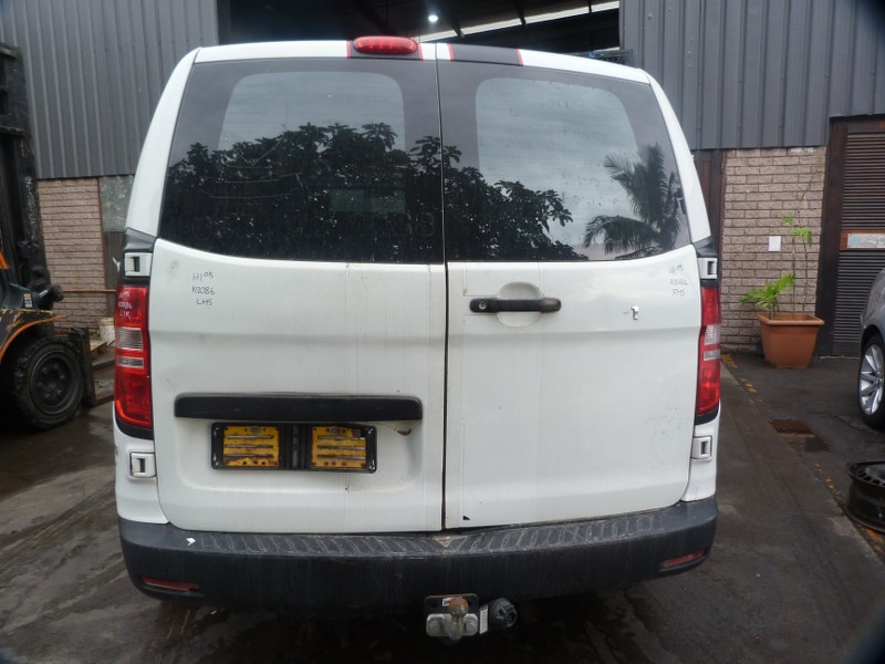 Hyundai H-1 2.4 GL CVVT Manual White - 2010 STRIPPING FOR SPARES - Private Seller Hyundai H-1 2.4 GL CVVT Manual White - 2010 STRIPPING FOR SPARES - Private Seller