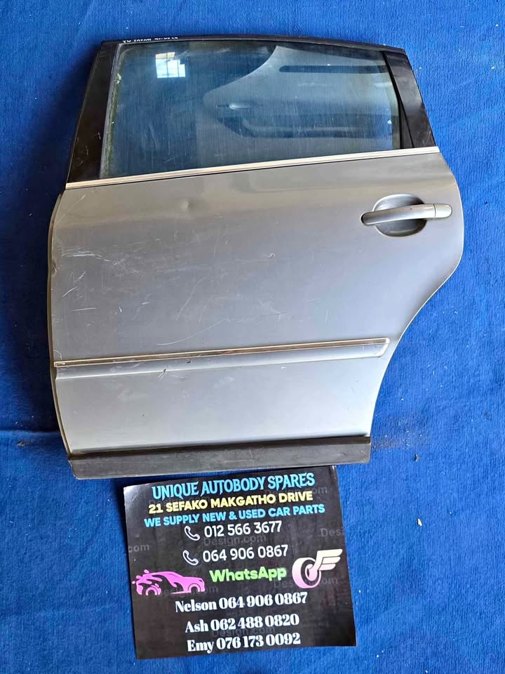 VW Passat 1997 - 2005 Left Rear Door - Private Seller VW Passat 1997 - 2005 Left Rear Door - Private Seller