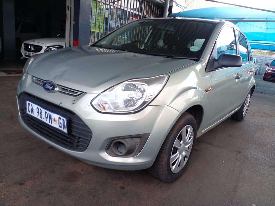 2014 FORD FIGO HATCH 1.4 MANUAL