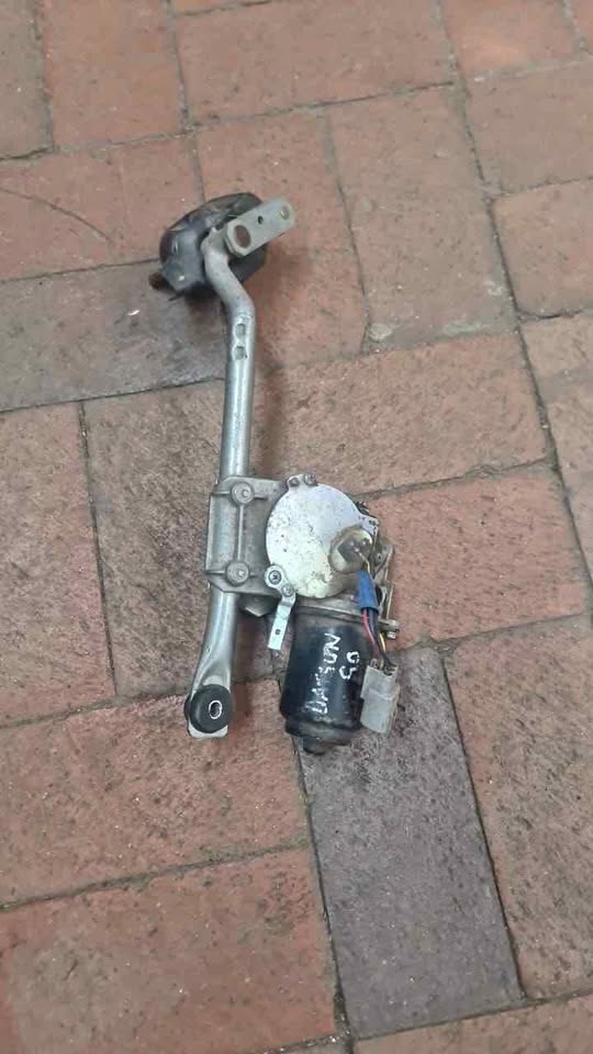 Datsun Go wiper motor