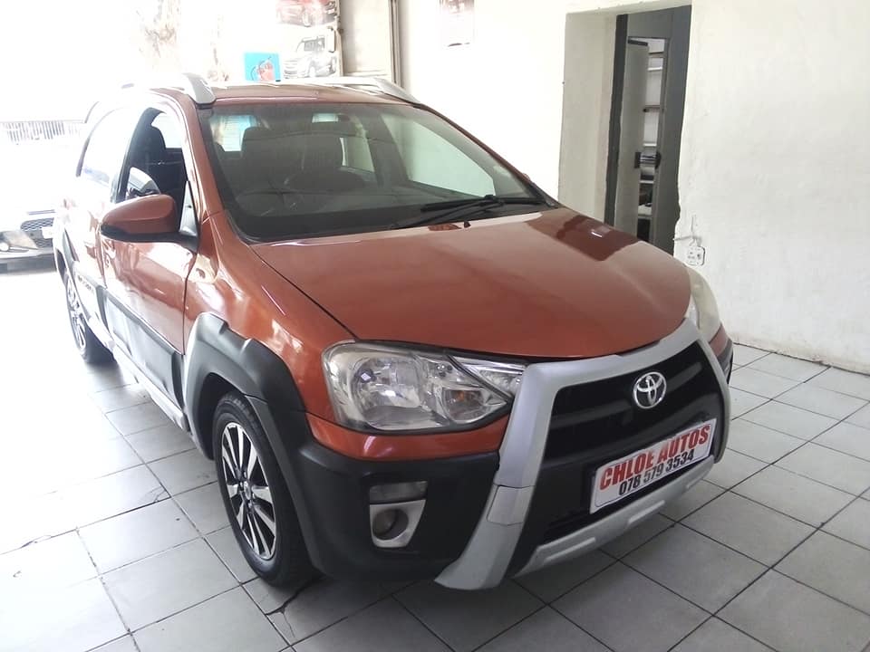 2014 TOYOTA ETIOS CROSS 1.5 MANUAL PETROL ORANGE 97.000KM