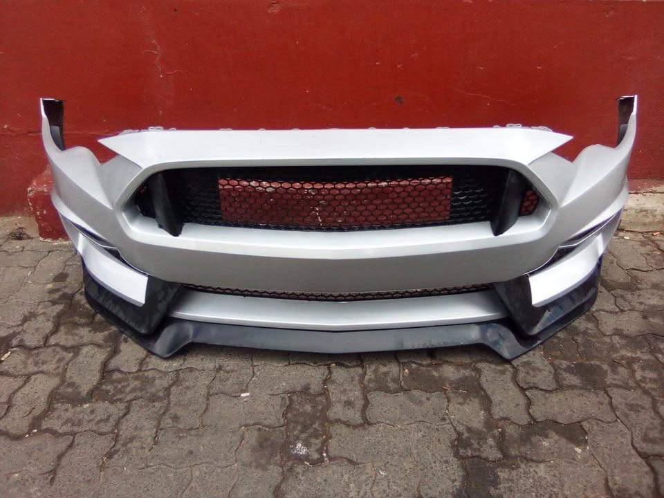 Ford Mustang front bumper - Private Seller Ford Mustang front bumper - Private Seller