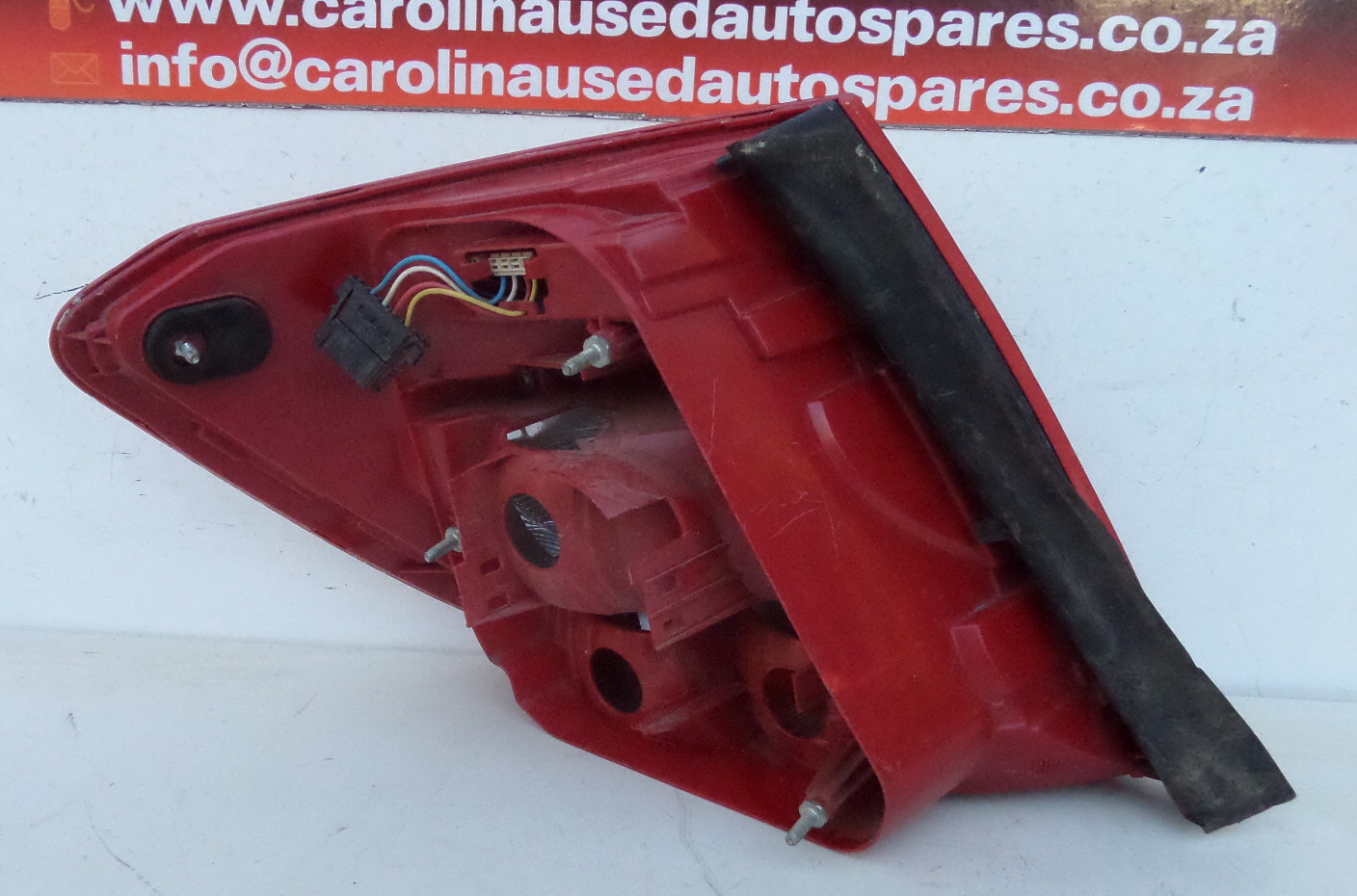 Mercedes Benz W204 C-class station wagon right side LED taillight - Private Seller Mercedes Benz W204 C-class station wagon right side LED taillight - Private Seller
