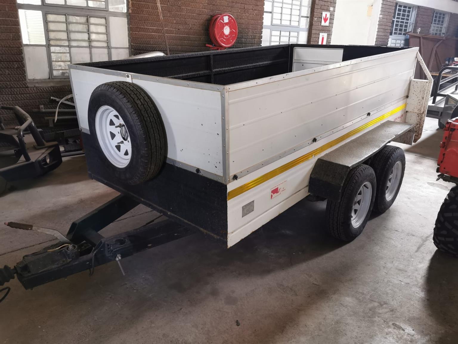 2 ton trailer for sale Junk Mail