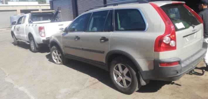 VOLVO X90 D5 2007 STRIPPING FOR SPARES! ENGINE AND AUTOMATIC GEARBOX AVAILABLE - Private Seller VOLVO X90 D5 2007 STRIPPING FOR SPARES! ENGINE AND AUTOMATIC GEARBOX AVAILABLE - Private Seller