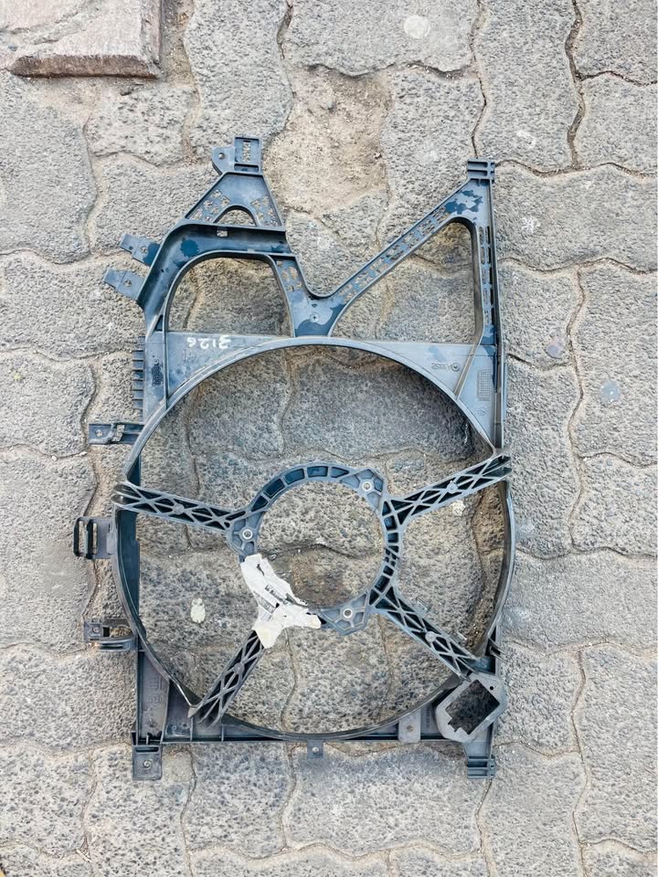 Opel Corsa C fan shroud - Private Seller
