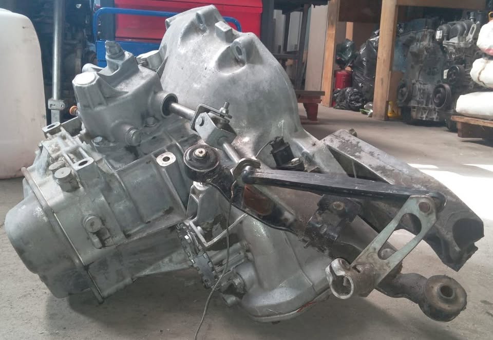 Opel Astra gearbox for sale - Private Seller Opel Astra gearbox for sale - Private Seller
