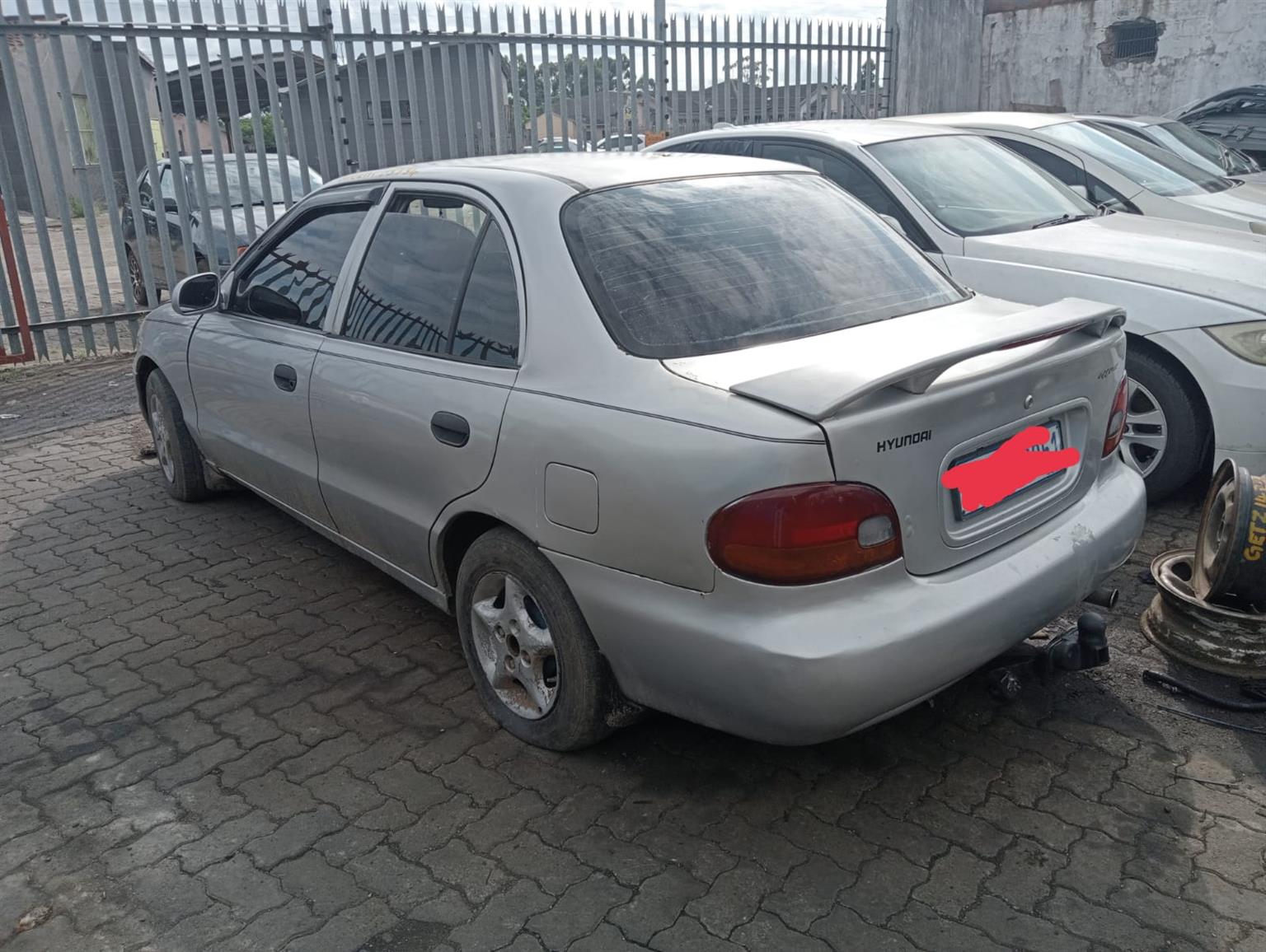 1998 Hyundai Accent 1.3i - Stripping for Spares