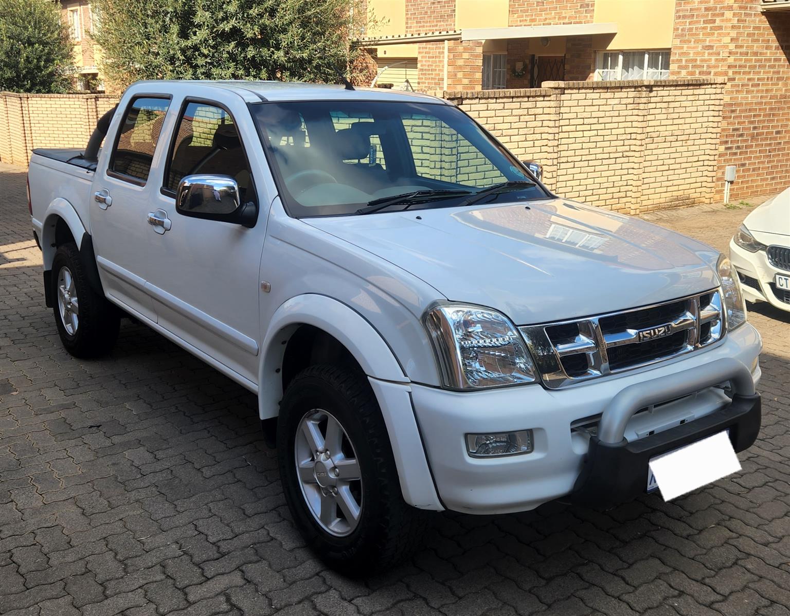 Used 2007 Isuzu KB 300D-Teq double cab LX - Private Seller Used 2007 Isuzu KB 300D-Teq double cab LX - Private Seller