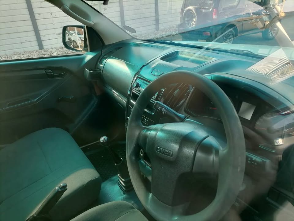 2019 Isuzu KB 250 D FLEETSIDE