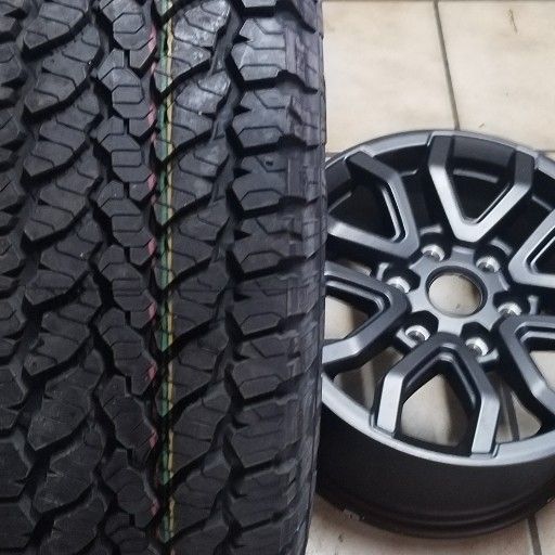 Ford Raptor spare wheel