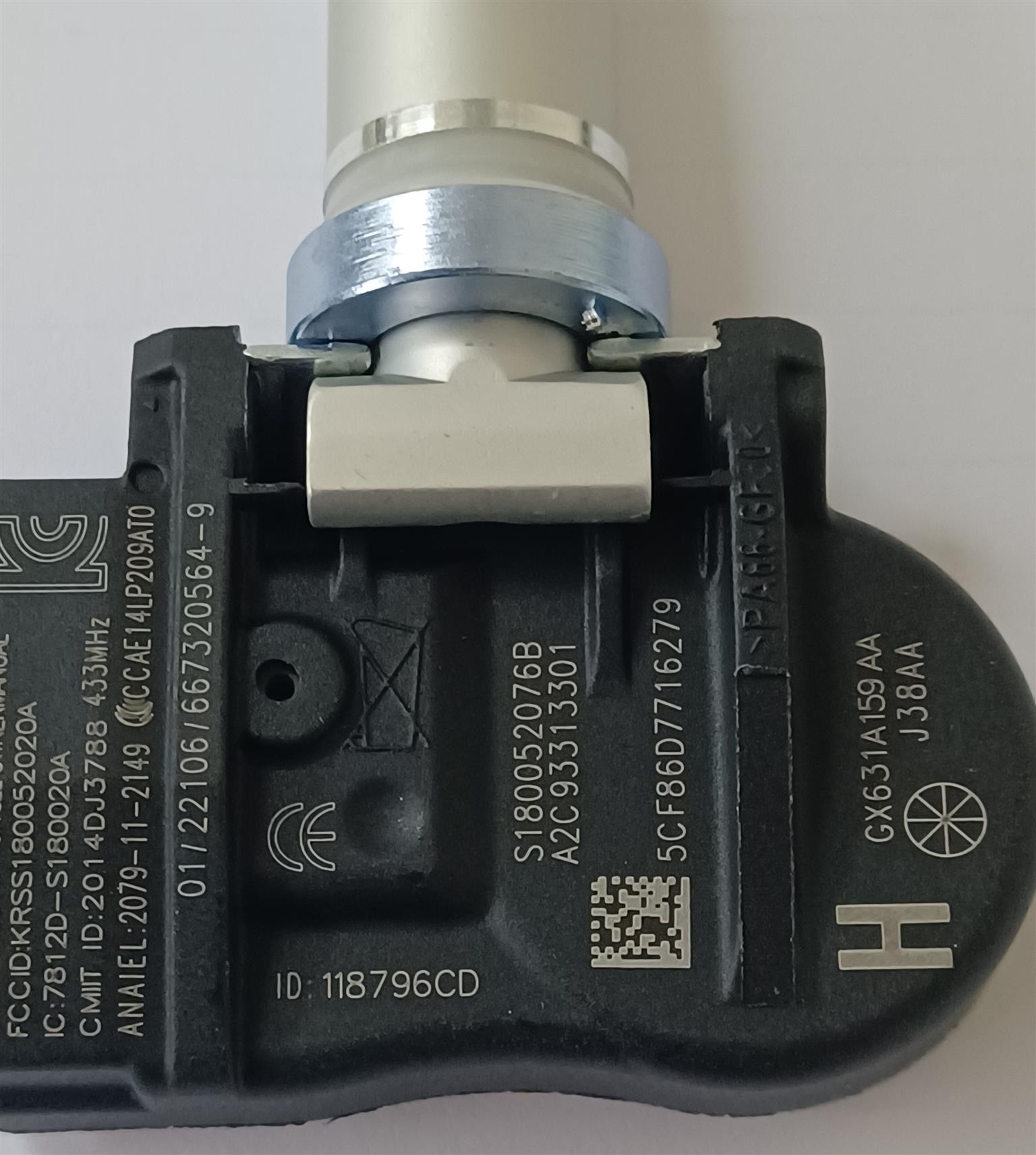 Land Rover Range Rover Sport TPMS tyre pressure monitor sensors - Private Seller Land Rover Range Rover Sport TPMS tyre pressure monitor sensors - Private Seller