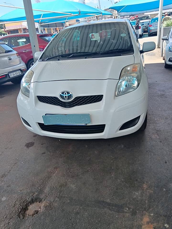 TOYOTA YARIS T3 HATCH