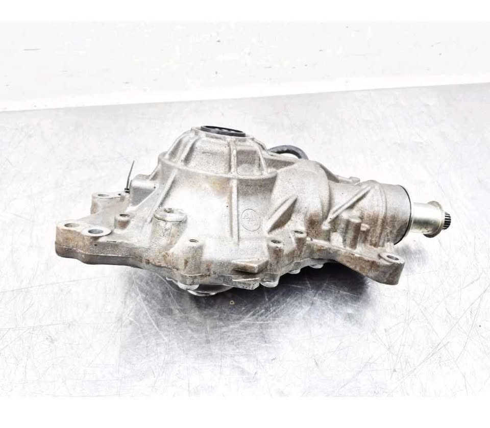 Range Rover Velar L560 Front Diff - Private Seller Range Rover Velar L560 Front Diff - Private Seller