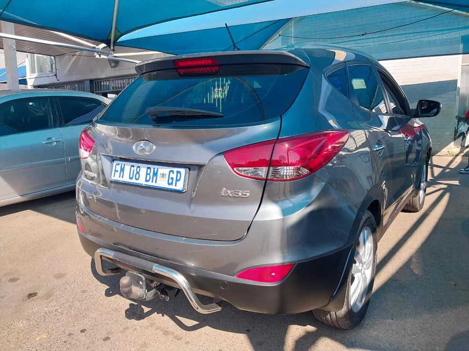 2013 HYUNDAI IX35 2.0 107 000KM SILVER COLOR MANUEL PETROL