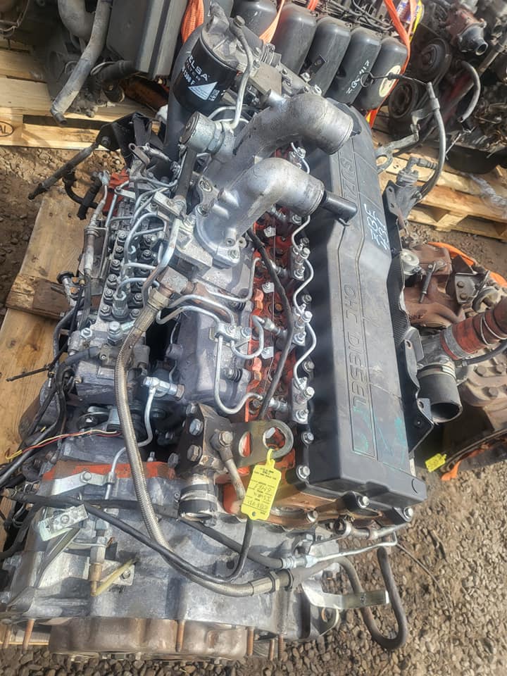 ISUZU 6HE1 ENGINE. EXCELLENT CONDITION.  REDUCED TO CLEAR - Private Seller