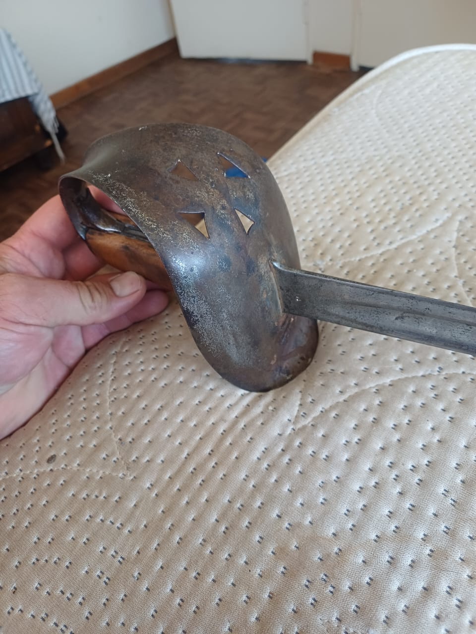 British war sword