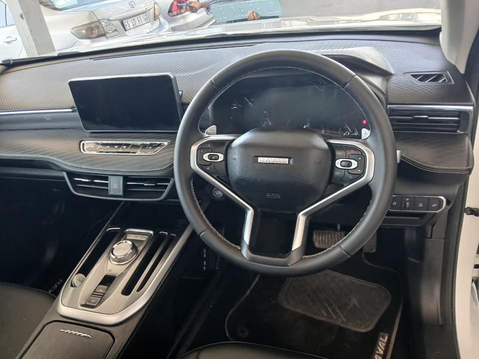 2024 HAVAL JOLION LUXURY 1.5T AUTOMATIC