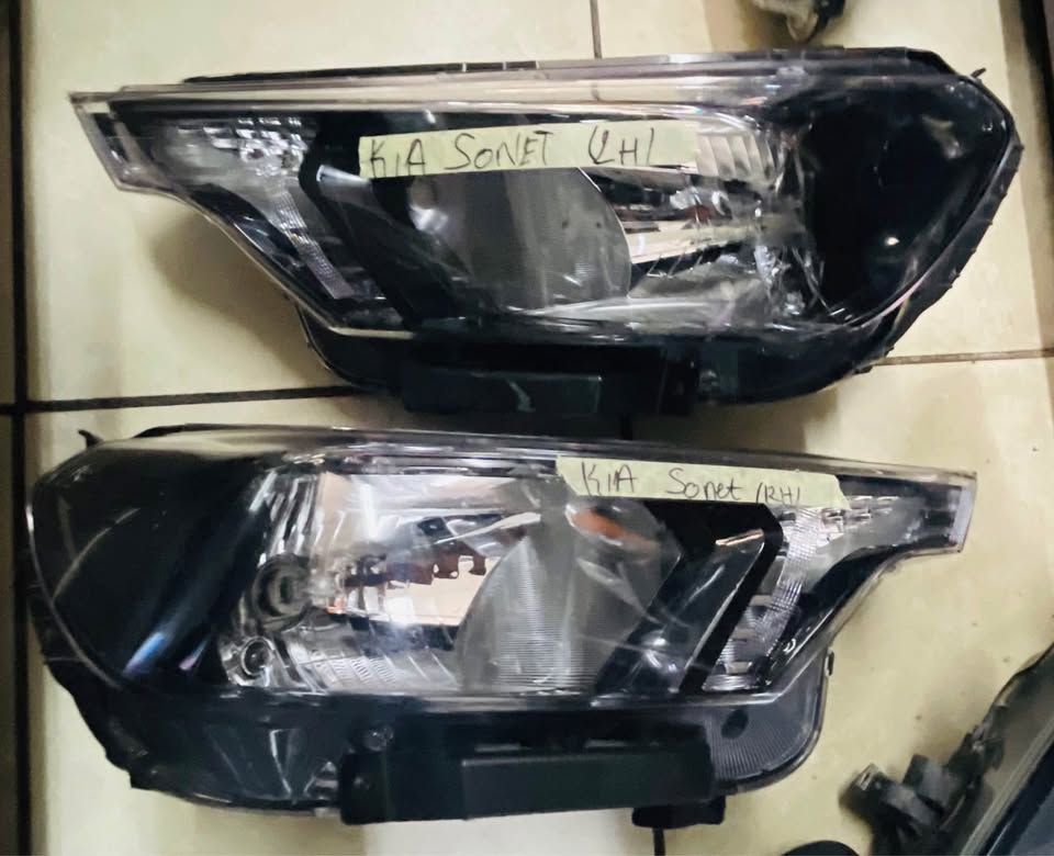 Kia Sonet headlights - Private Seller