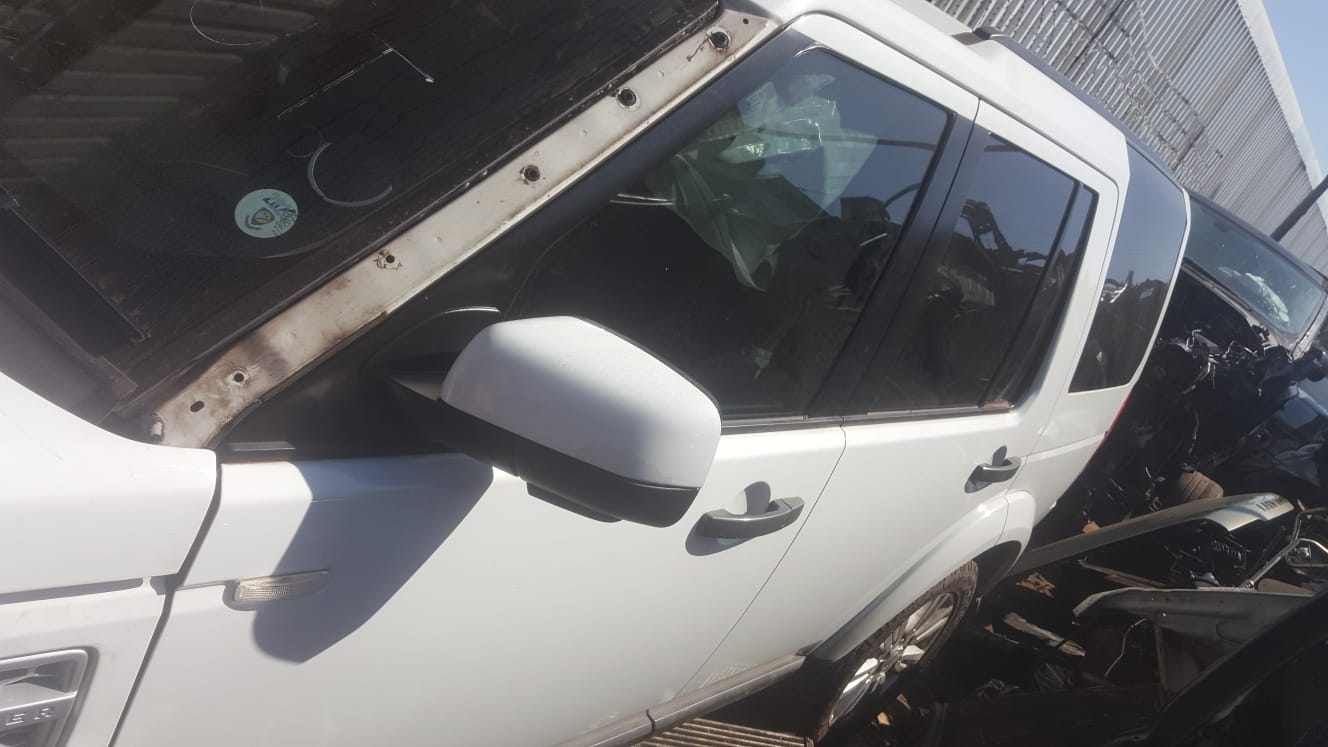 2012 Discovery 4 3.0l TDV6 Stripping for Spares for sale