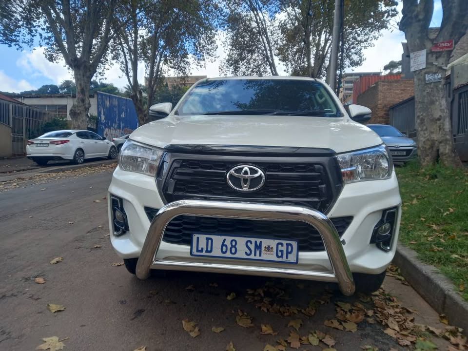 2019 TOYOTA HILUX SUPER CAB 2.4 GD6 DIESEL, 4X2 MANUAL, WHITE, 72000KM