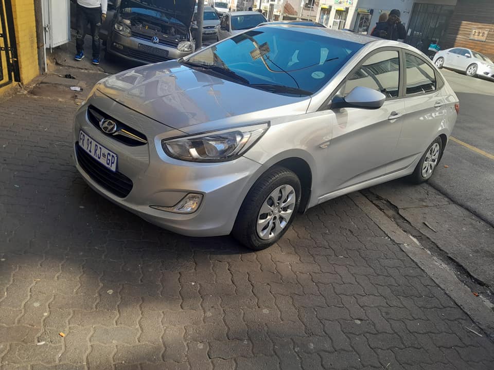 Hyundai accent 2017 for sale