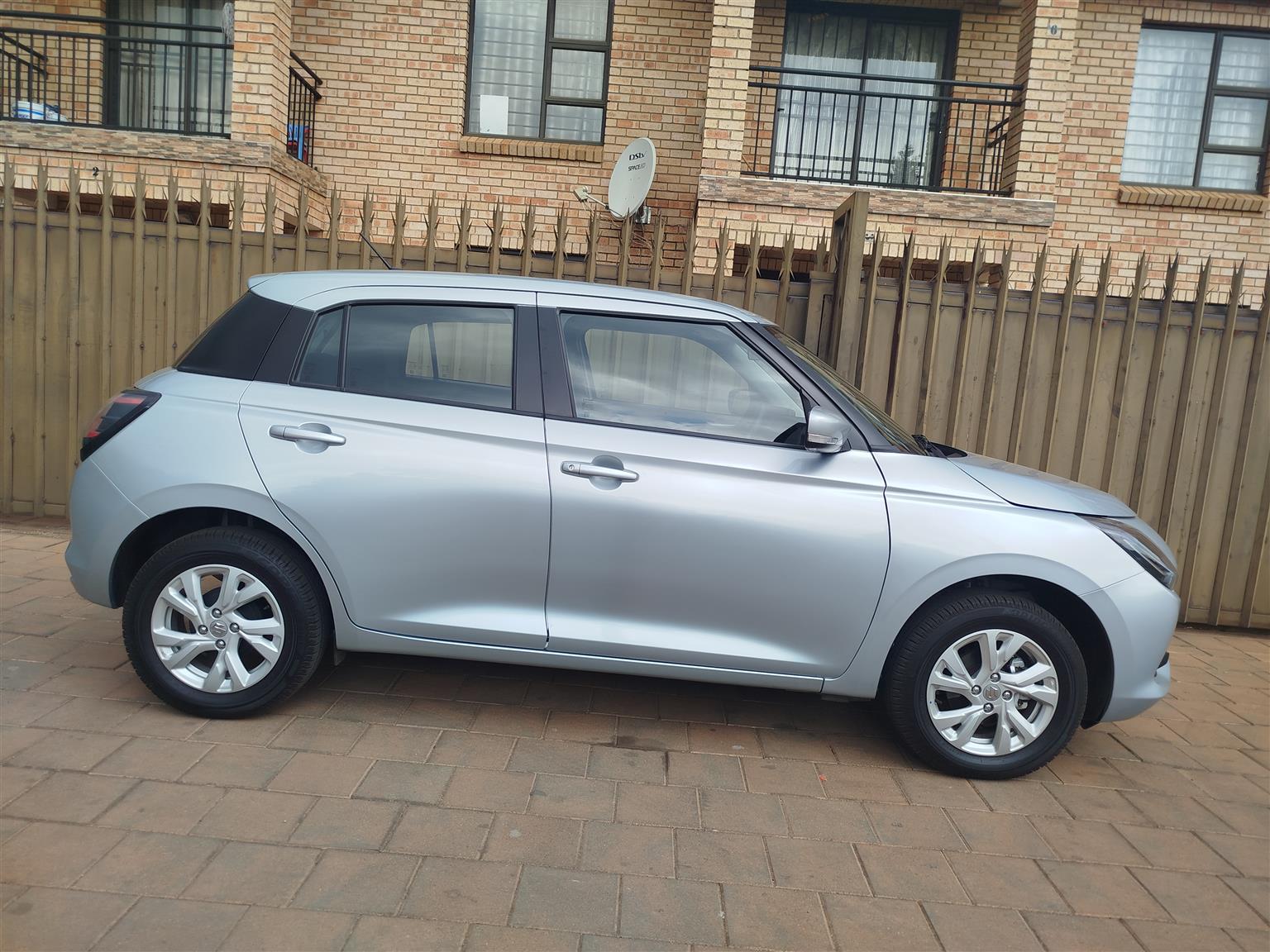 Used 2024 Suzuki Swift 1.2 GL auto - Private Seller