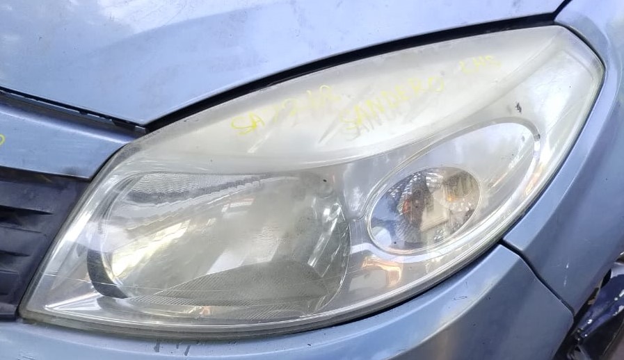 Renault Sandero Used Headlights for Sale - Private Seller Renault Sandero Used Headlights for Sale - Private Seller