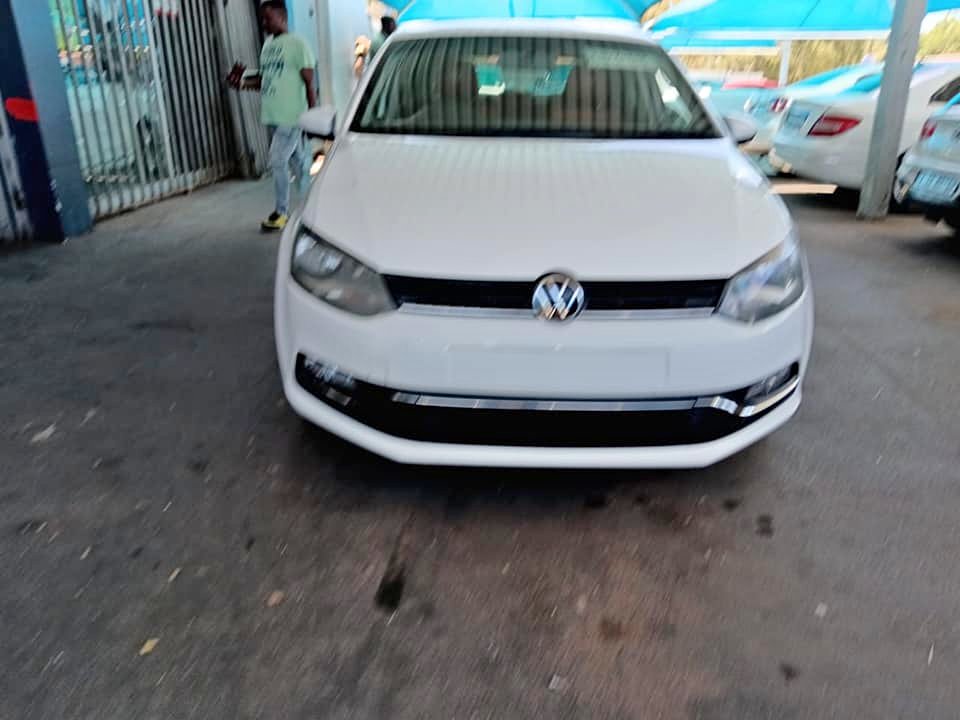 2013 VW polo 6 1 4 hatchback
