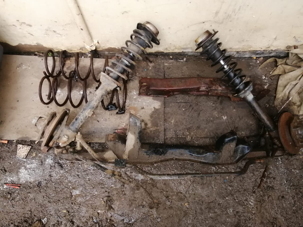 Nissan 1400 front suspension - Private Seller Nissan 1400 front suspension - Private Seller