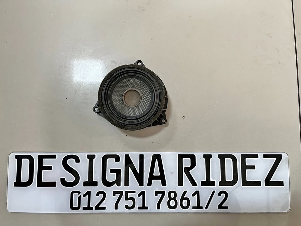 BMW F15 X3 MID-RANGE DOOR SPEAKER HARMAN KARDON AVAILABLE. - Private Seller BMW F15 X3 MID-RANGE DOOR SPEAKER HARMAN KARDON AVAILABLE. - Private Seller