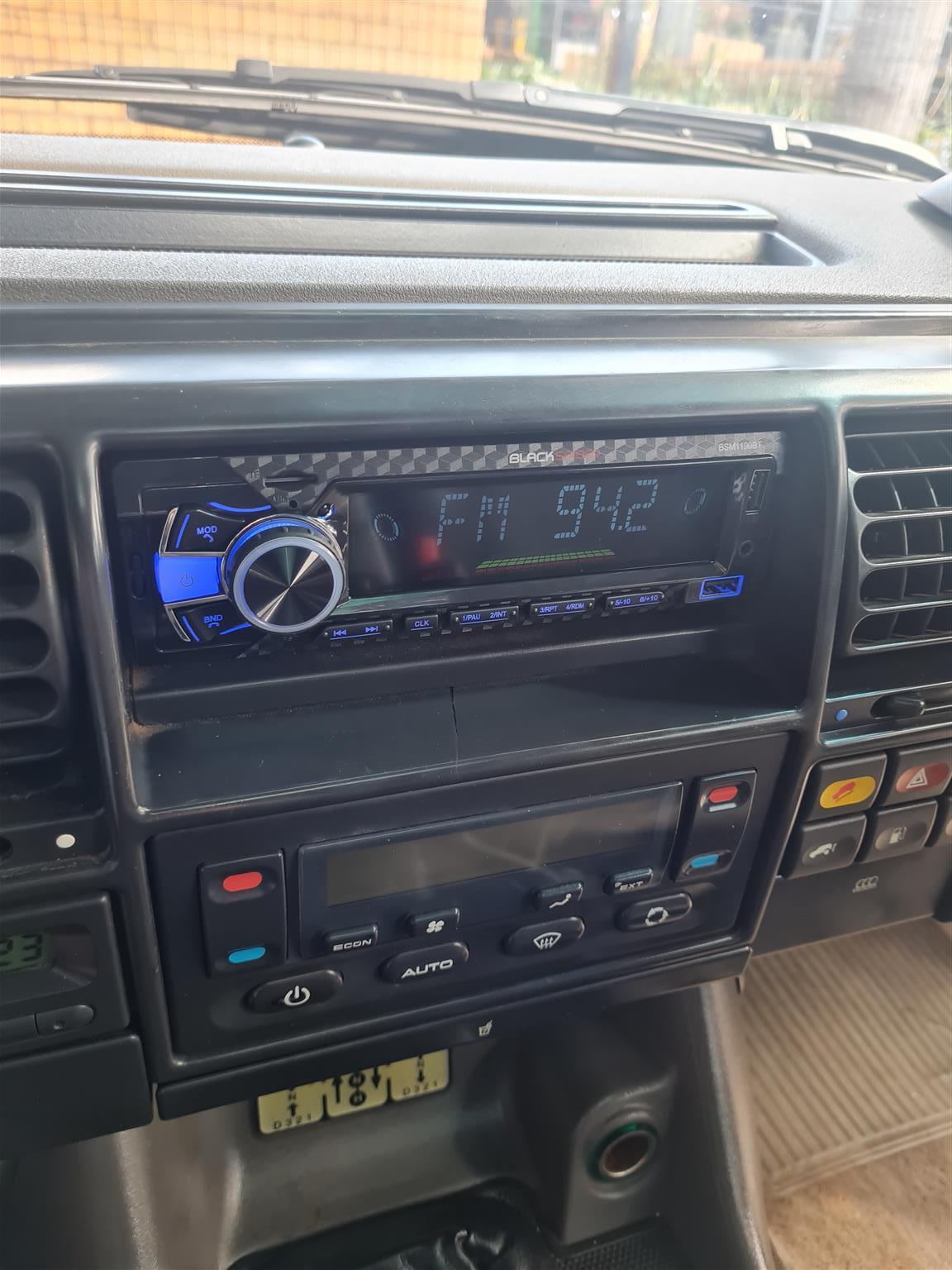 Used 2002 Land Rover Discovery D300 S - Private Seller Used 2002 Land Rover Discovery D300 S - Private Seller