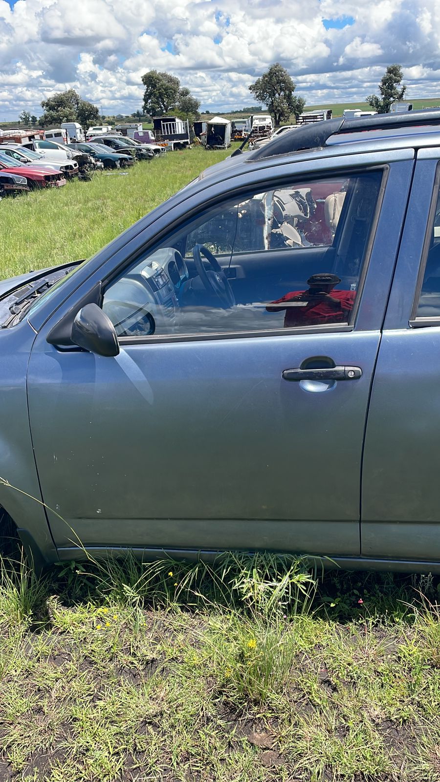 Daihatsu Terios door glass - Private Seller Daihatsu Terios door glass - Private Seller