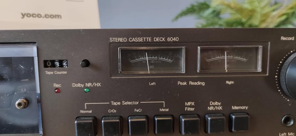 NAD 6040 tape deck